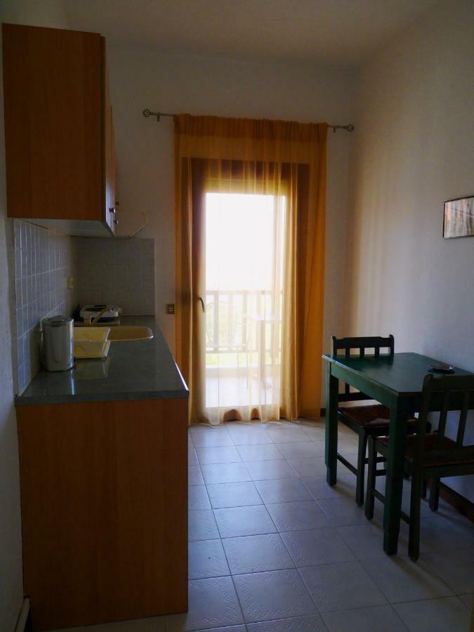 Yannis Apartments Afytos Luaran gambar