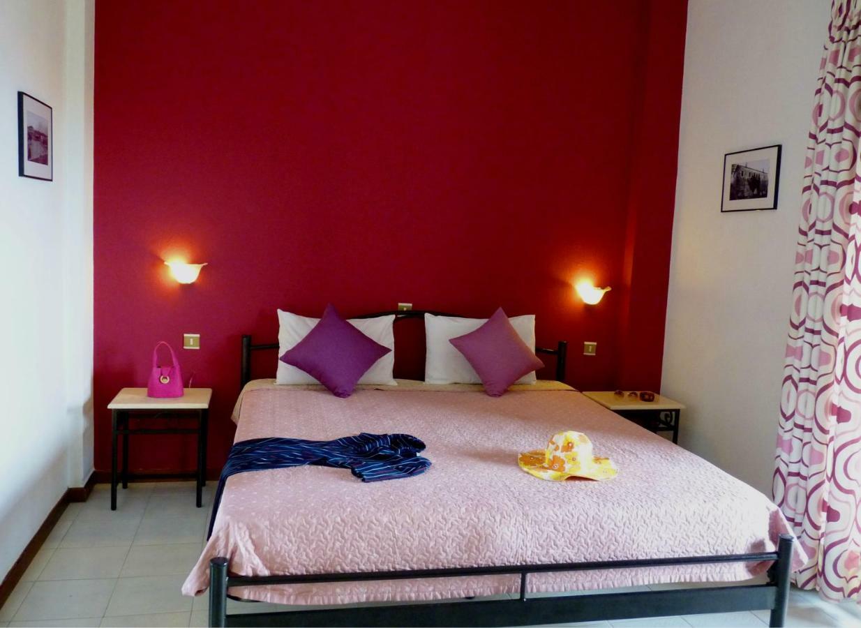 Yannis Apartments Afytos Luaran gambar