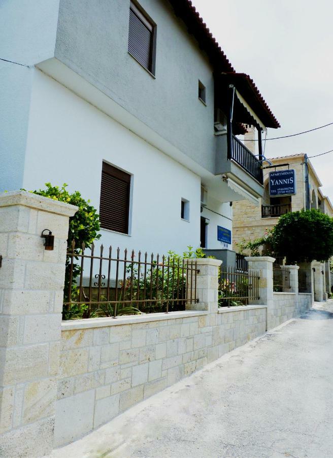 Yannis Apartments Afytos Luaran gambar