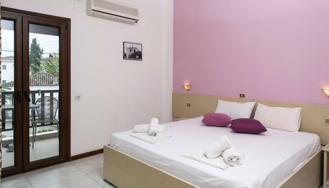 Yannis Apartments Afytos Luaran gambar