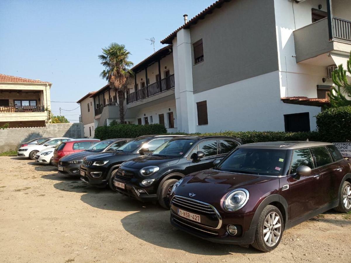 Yannis Apartments Afytos Luaran gambar